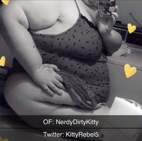 Foto desnuda filtrada de OnlyFans de Kitty Rebel