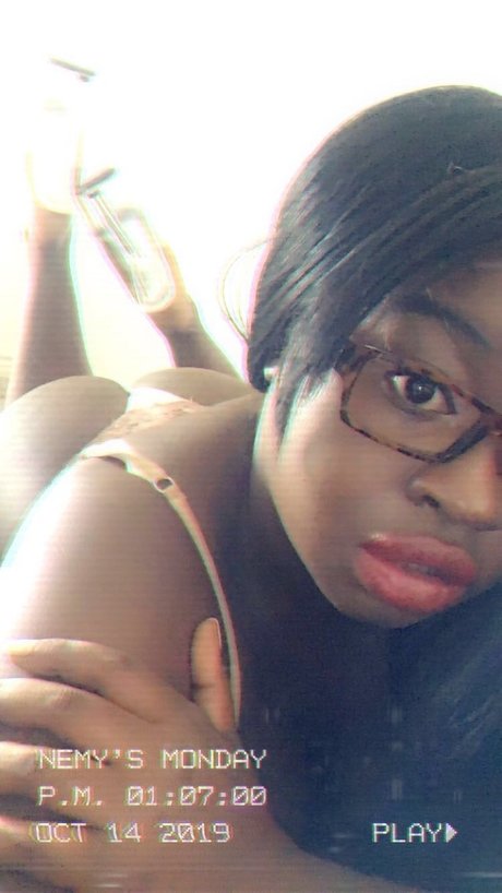 Foto desnuda filtrada de OnlyFans de Nemy Vendetta