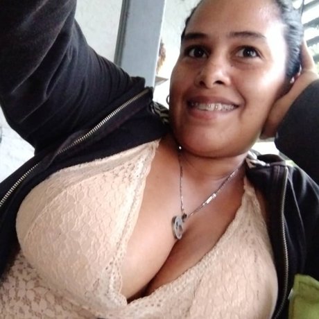 Foto desnuda filtrada de OnlyFans de Nelly Castro