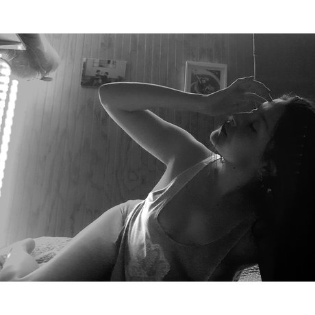 Foto desnuda filtrada de OnlyFans de Nelihz