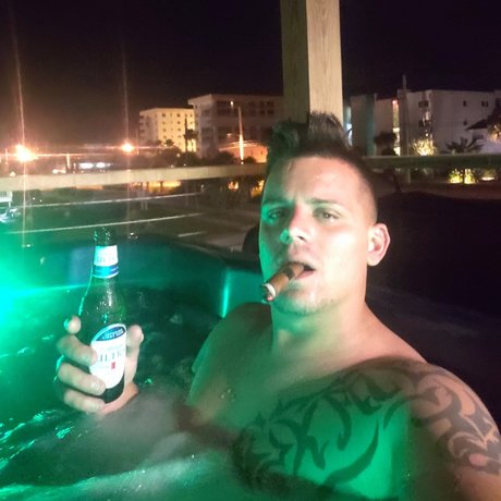 Foto desnuda filtrada de OnlyFans de Donny Clasby