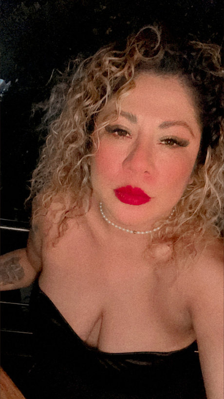 Foto desnuda filtrada de OnlyFans de Ines Velasquez