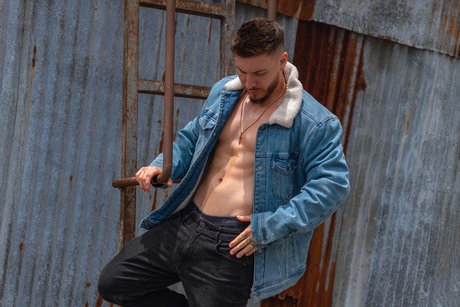 Foto desnuda filtrada de OnlyFans de Daviddblake1