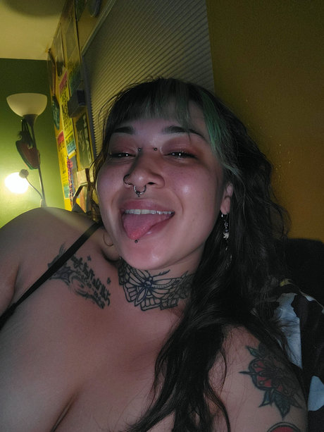  Lexi Lunar 