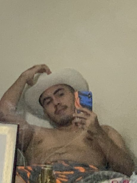 Foto desnuda filtrada de OnlyFans de Elcarballom