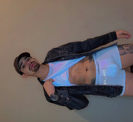 Foto desnuda filtrada de OnlyFans de  Cris 