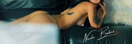 Foto desnuda filtrada de OnlyFans de Nikkis  
