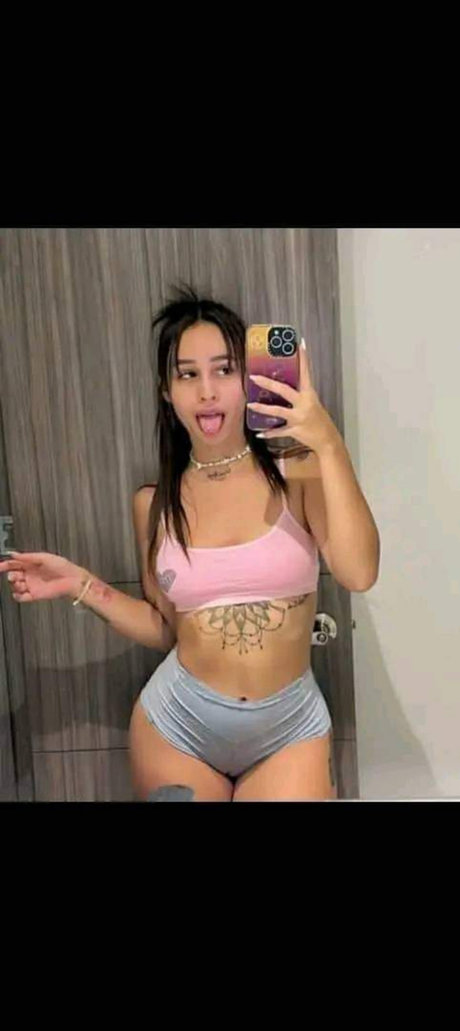 Foto desnuda filtrada de OnlyFans de Yhisel Nicol