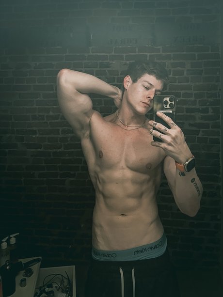 Foto desnuda filtrada de OnlyFans de Nick Swaf