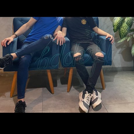 Foto desnuda filtrada de OnlyFans de Nick Ampamp Max