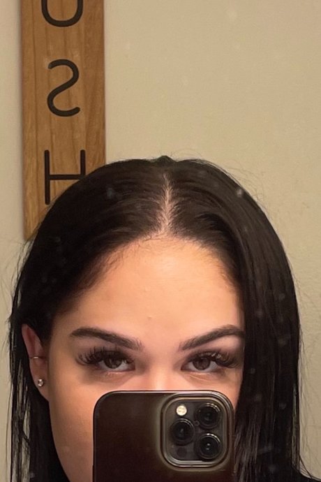 Foto desnuda filtrada de OnlyFans de nicki