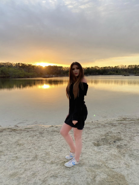Foto desnuda filtrada de OnlyFans de Nicole