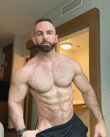 Foto desnuda filtrada de OnlyFans de Nick Stracener  Top 1 Creator