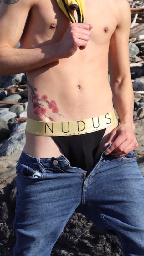 Foto desnuda filtrada de OnlyFans de Nicholas A