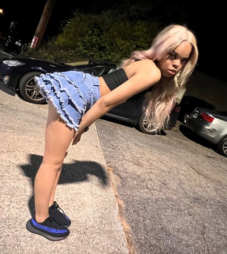 Nia Dior