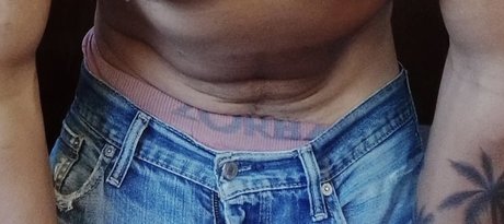 Foto desnuda filtrada de OnlyFans de Fne
