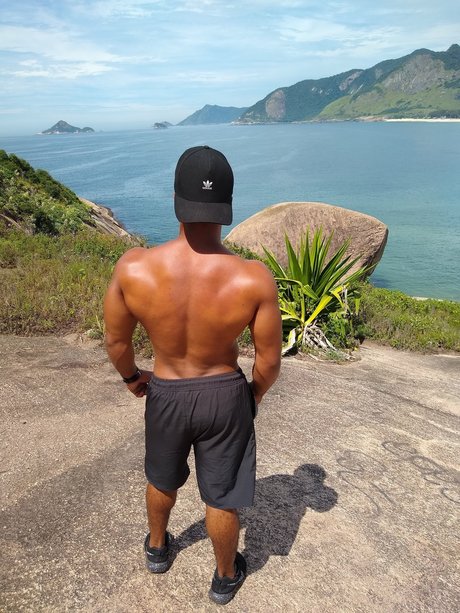 Foto desnuda filtrada de OnlyFans de Neto