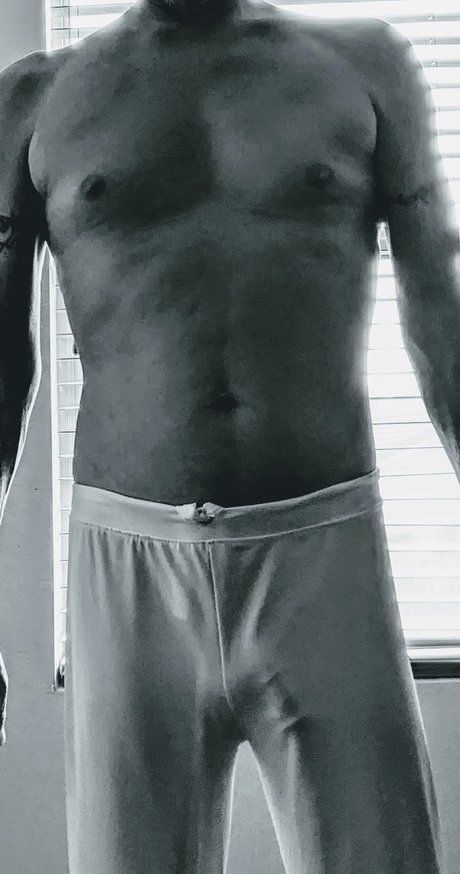 Az Dilf Nextdoor