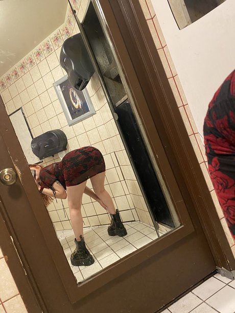 Foto desnuda filtrada de OnlyFans de Rose