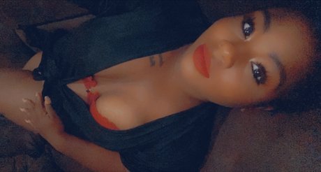 Foto desnuda filtrada de OnlyFans de Auti