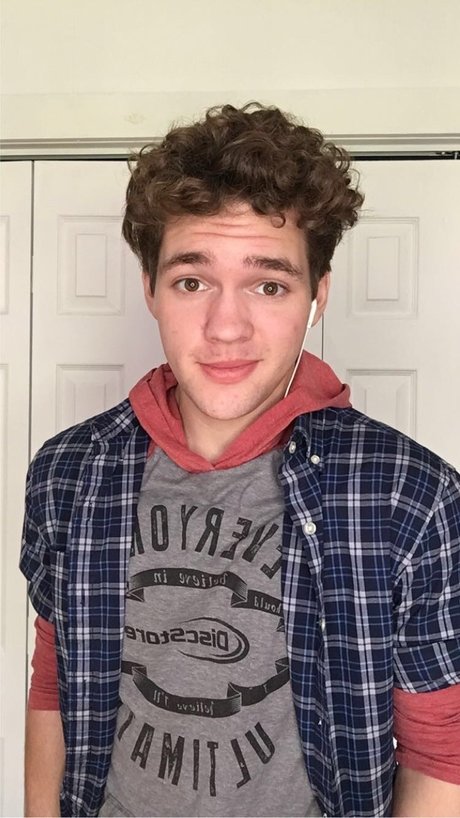 Foto desnuda filtrada de OnlyFans de Chase Summers