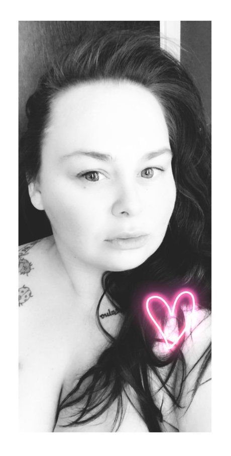 Foto desnuda filtrada de OnlyFans de Bekka Marikov
