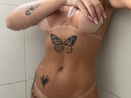 Foto desnuda filtrada de OnlyFans de Brbara A