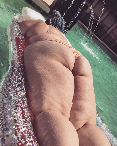 Foto desnuda filtrada de OnlyFans de Barbie