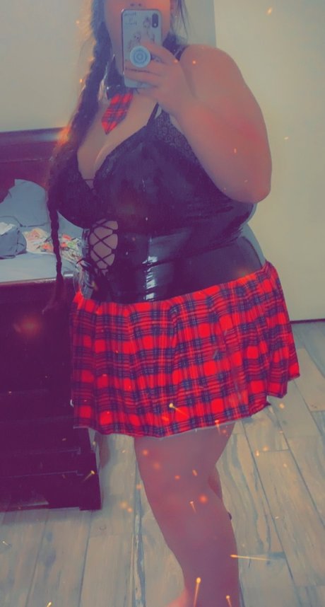 Bakedbustybabe