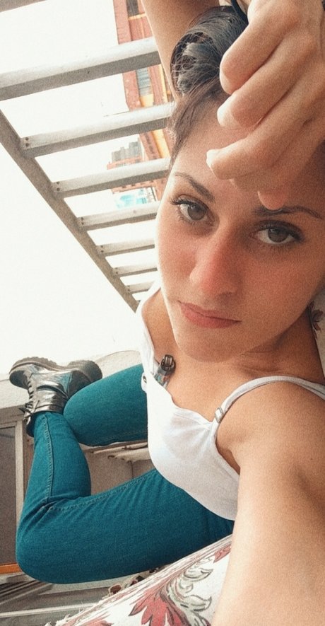Foto desnuda filtrada de OnlyFans de Mnica Cadena
