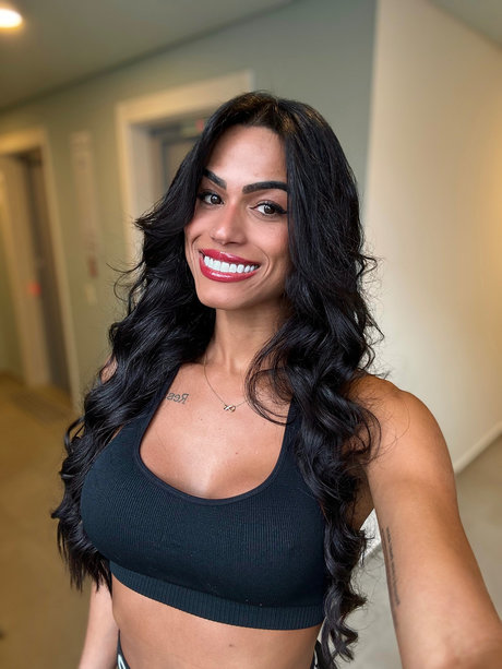 Nicolle Las