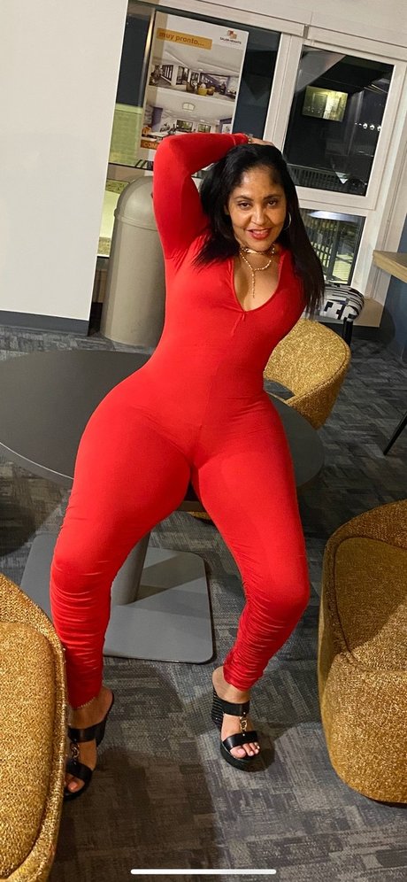 Foto desnuda filtrada de OnlyFans de Exotic Dominican