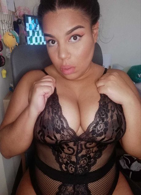 Foto desnuda filtrada de OnlyFans de Sophia