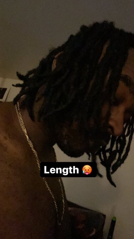 Foto desnuda filtrada de OnlyFans de King Kakarot 