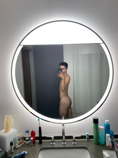 Foto desnuda filtrada de OnlyFans de Noah Jacobs