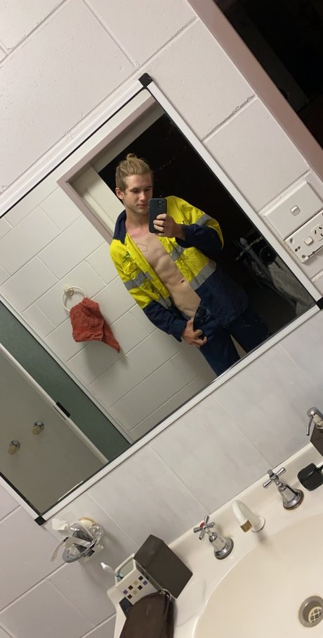 Foto desnuda filtrada de OnlyFans de Aussie Soccer Boy