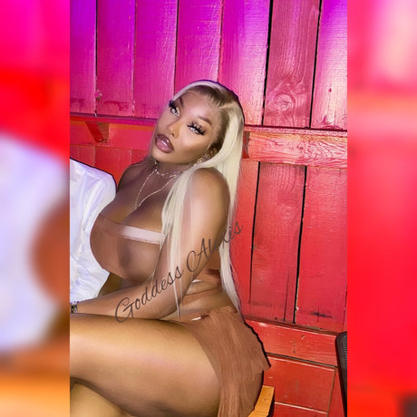 Foto desnuda filtrada de OnlyFans de Devinealexis