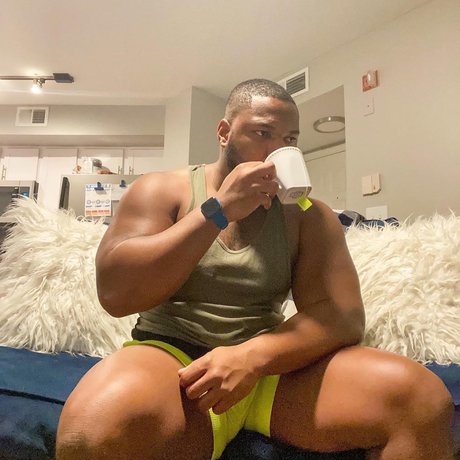 Foto desnuda filtrada de OnlyFans de Big Sleaz