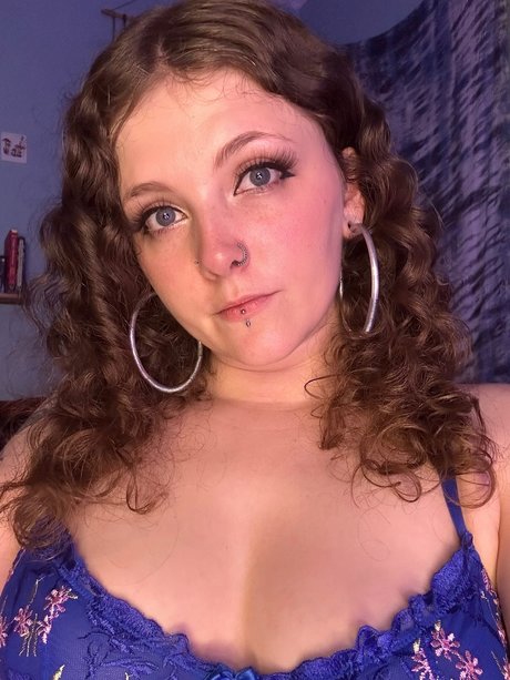 Foto desnuda filtrada de OnlyFans de Aly Lee