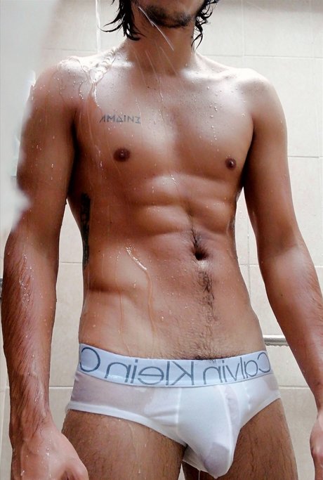Foto desnuda filtrada de OnlyFans de Alex