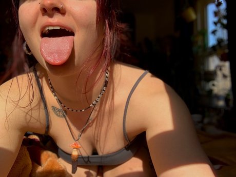 Foto desnuda filtrada de OnlyFans de Alexi 