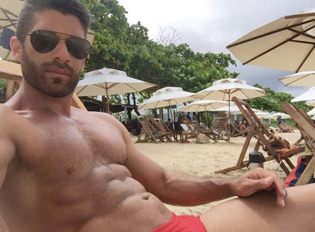 Foto desnuda filtrada de OnlyFans de Alex Sillva