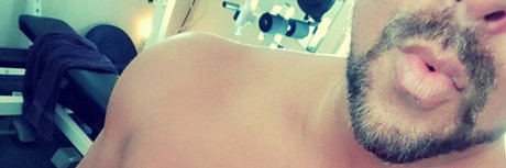 Foto desnuda filtrada de OnlyFans de Kalaini Kais Bigdudedoug 