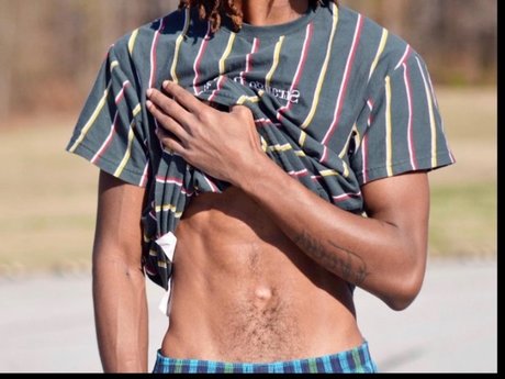 Foto desnuda filtrada de OnlyFans de Alex Varsity