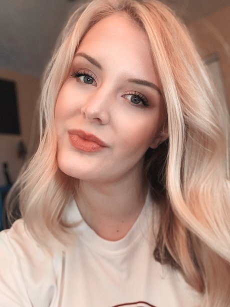 Foto desnuda filtrada de OnlyFans de Alexis White