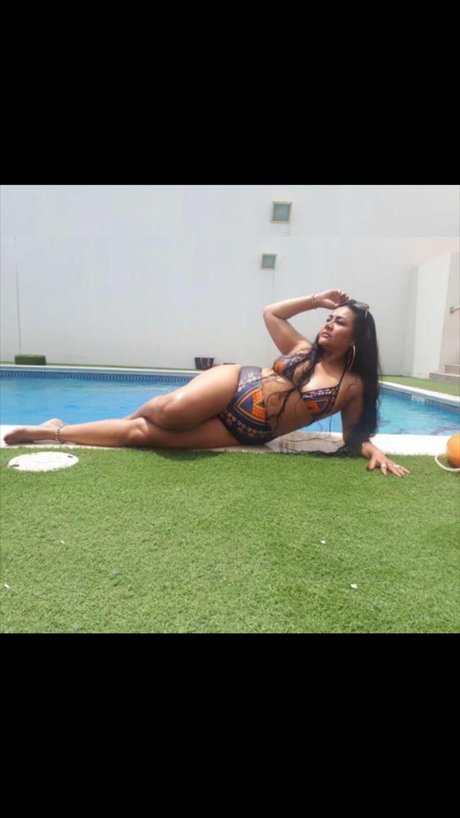 Foto desnuda filtrada de OnlyFans de Nisa K Charma