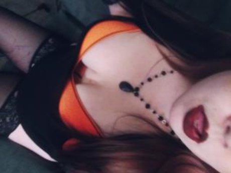 Foto desnuda filtrada de OnlyFans de nirvana