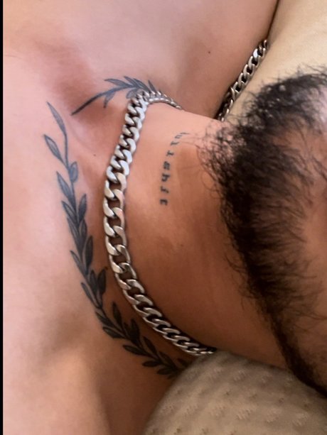 Foto desnuda filtrada de OnlyFans de nirk