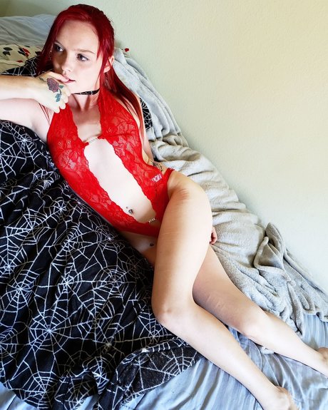 Foto desnuda filtrada de OnlyFans de Hellrazorbabe