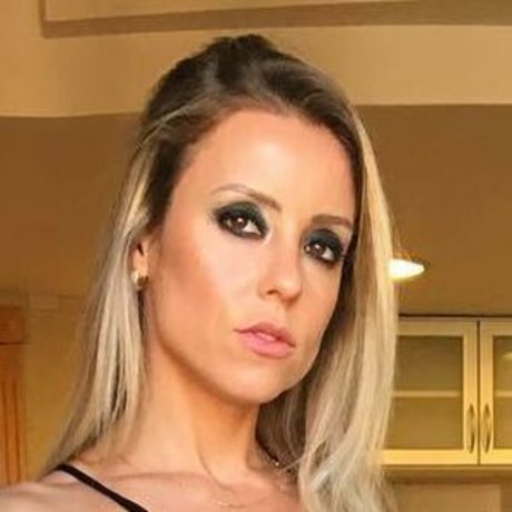 Foto desnuda filtrada de OnlyFans de Dominik Bertoluci